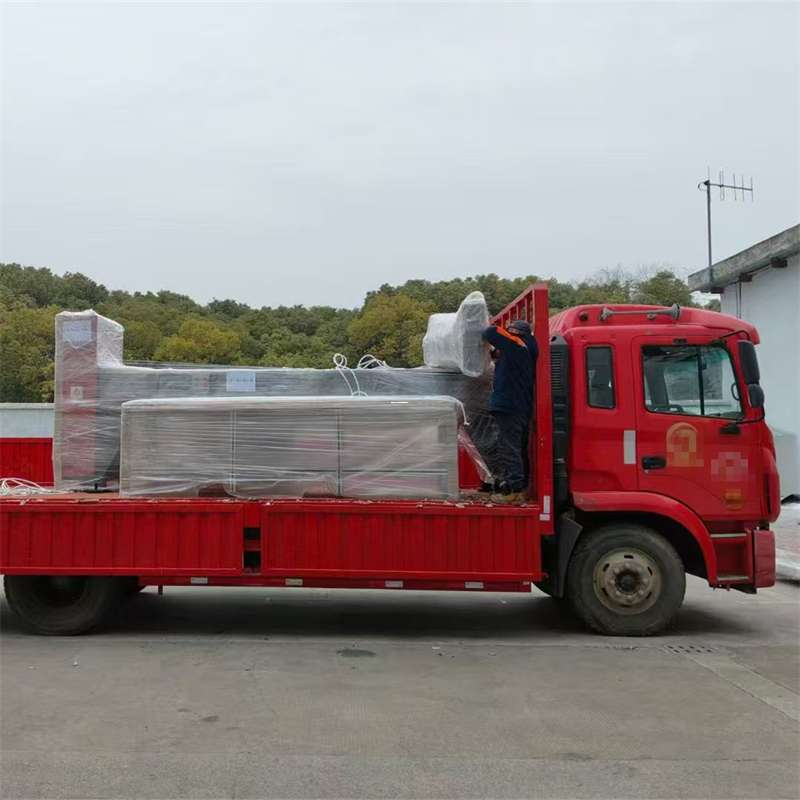 全椒县察布查尔县：物流专线的高效货运之旅