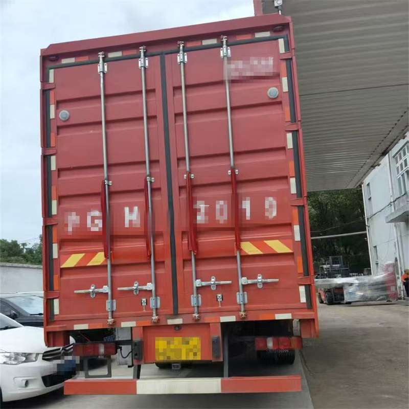 全椒县洛浦县进仓物流：专线直达的多元货运探索